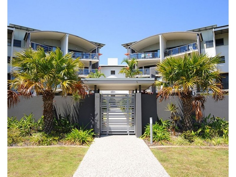 29/10 Grand Parade, Kawana Island QLD 4575