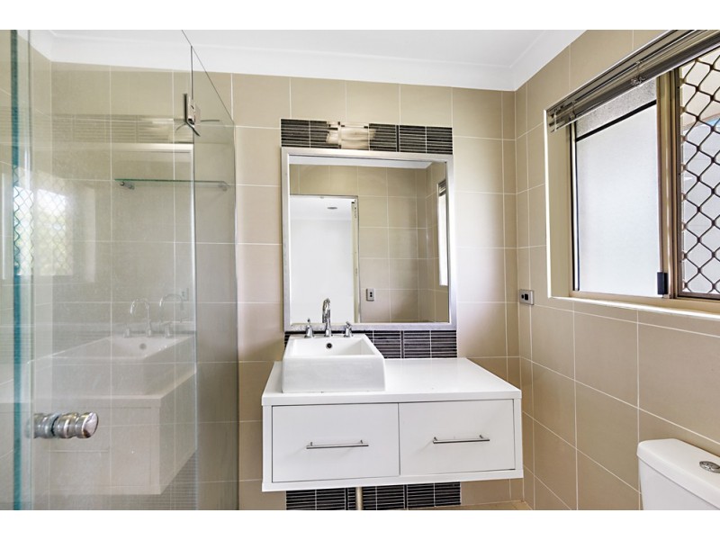 u12a/11 Waterford, Bundall QLD 4217