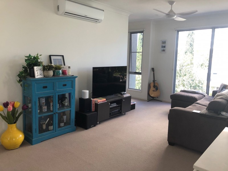 42/2 Town Centre Close, Carrara QLD 4211