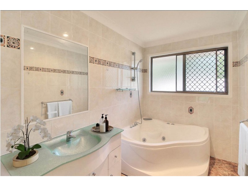 3 Birrie place, Runcorn QLD 4113