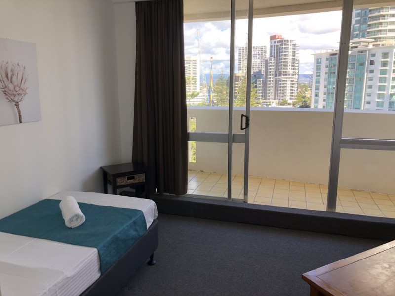 27/114 The Esplanade, Surfers Paradise QLD 4217