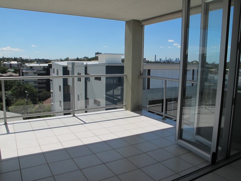 38 27 STATION ROAD, Indooroopilly QLD 4068