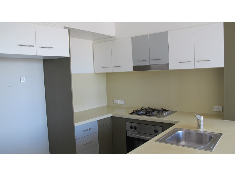 38 27 STATION ROAD, Indooroopilly QLD 4068