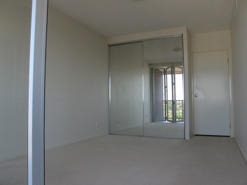 38 27 STATION ROAD, Indooroopilly QLD 4068