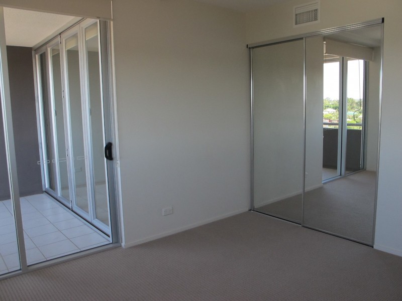 38 27 STATION ROAD, Indooroopilly QLD 4068