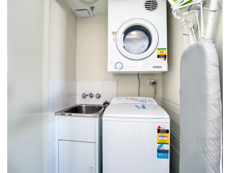 803/5-19 Palm Avenue, Surfers Paradise QLD 4217