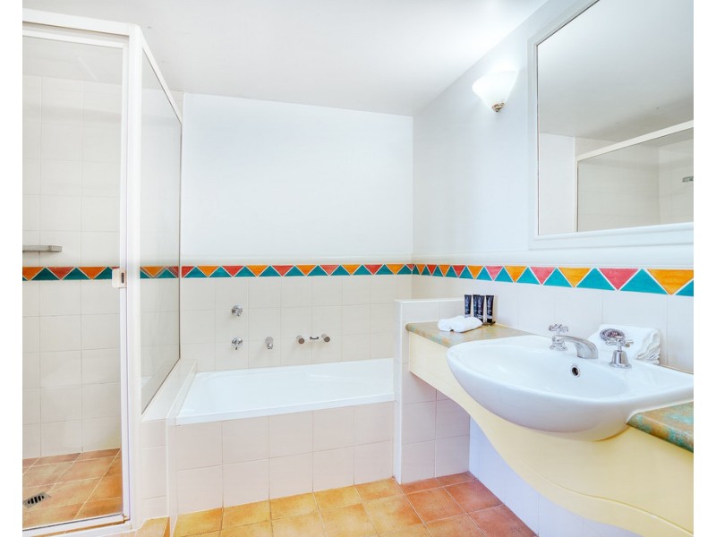 514/5-19 Palm Avenue, Surfers Paradise QLD 4217