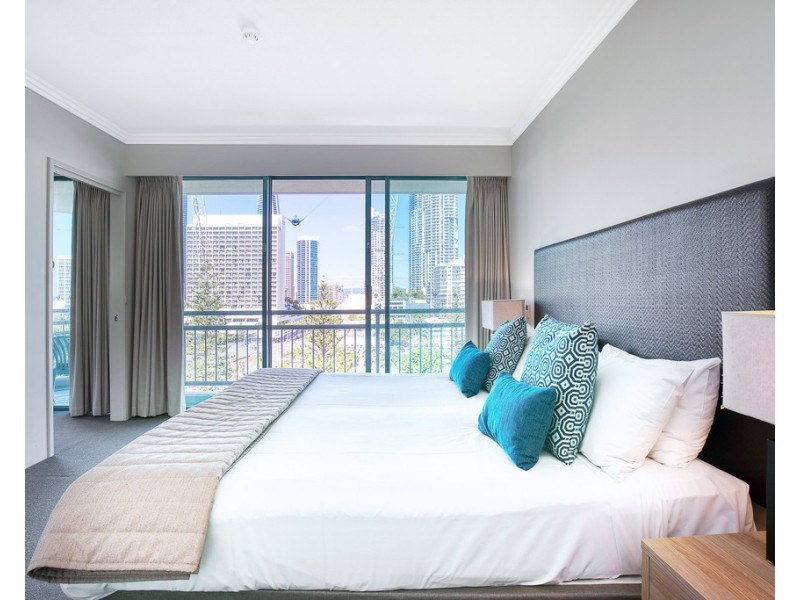 913/5-19 Palm Avenue, Surfers Paradise QLD 4217