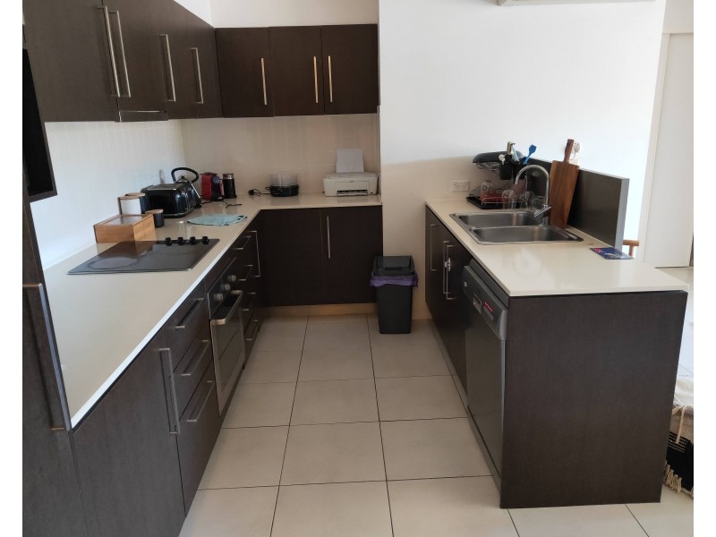 4102/12 Executive Drive, Burleigh Waters QLD 4220