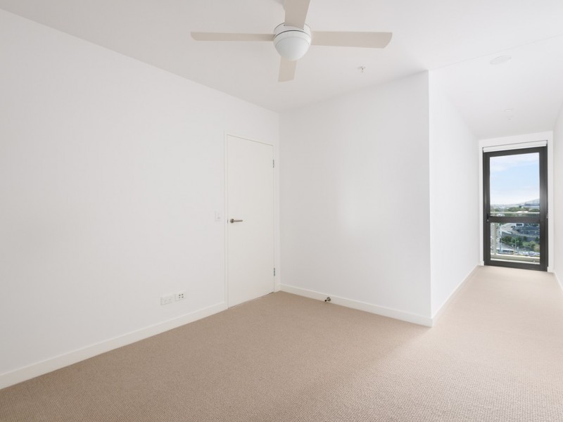 1002 / 70 Carl Street, Woolloongabba QLD 4102