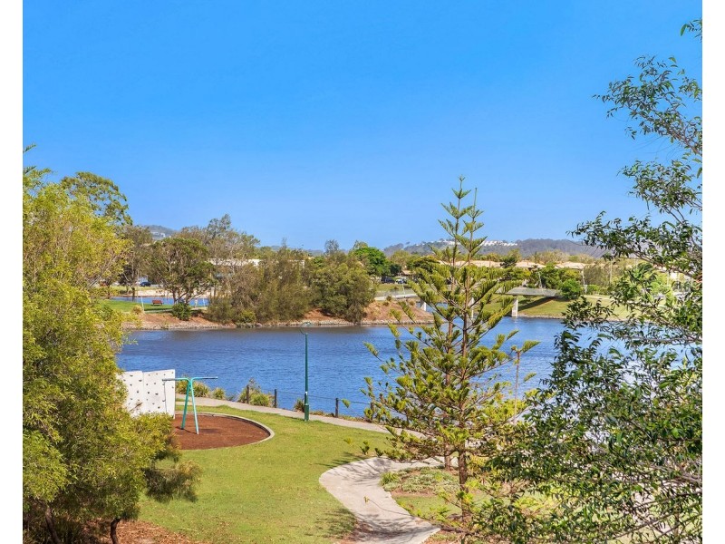 2/65 65 Varsity Parade, Varsity Lakes QLD 4227