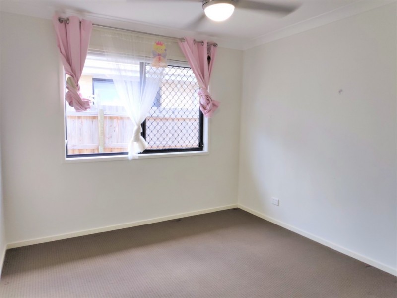 10 CORALINA CRESCENT, Logan Reserve QLD 4133