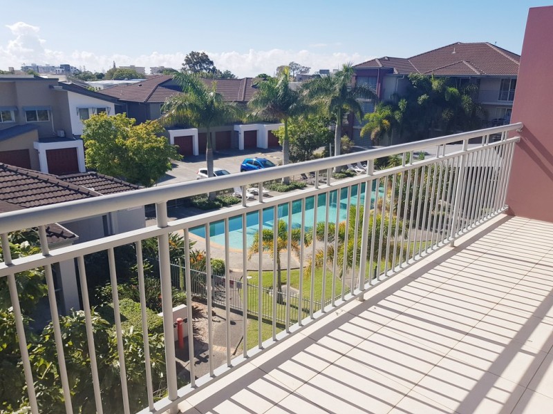 817/33 Clark Street, Biggera Waters QLD 4216