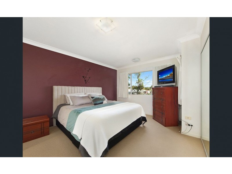 817/33 Clark Street, Biggera Waters QLD 4216