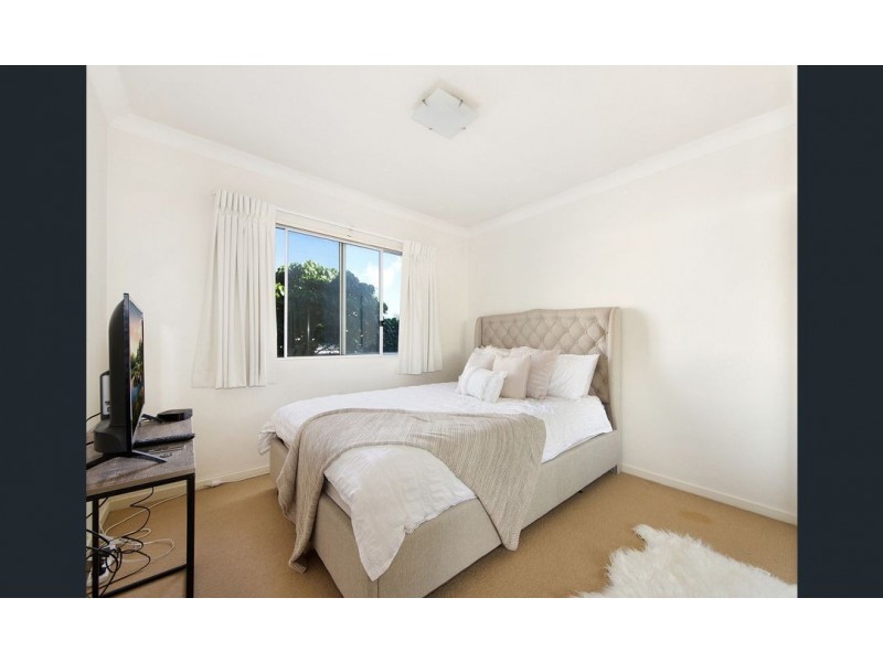 817/33 Clark Street, Biggera Waters QLD 4216