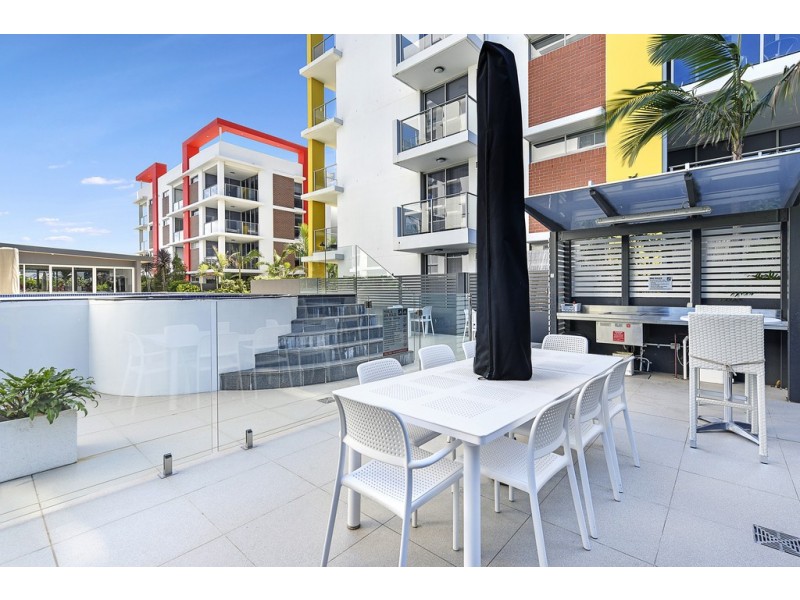 222/33 Lakefront Cres, Varsity Lakes QLD 4227