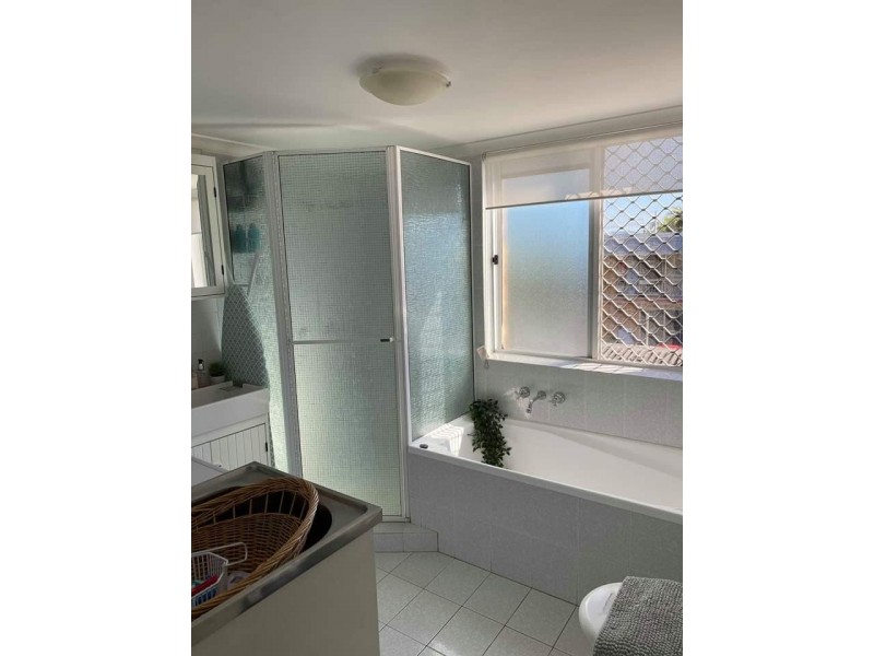 3 35 Ventura Road, Mermaid Beach QLD 4218