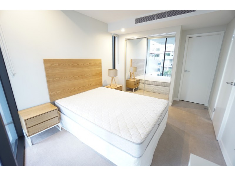 37D Harbour Road, Hamilton QLD 4007