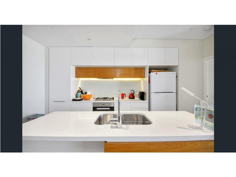 37D Harbour Road, Hamilton QLD 4007