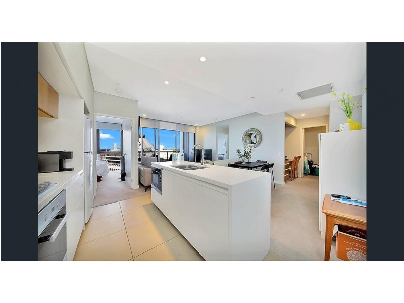 37D Harbour Road, Hamilton QLD 4007