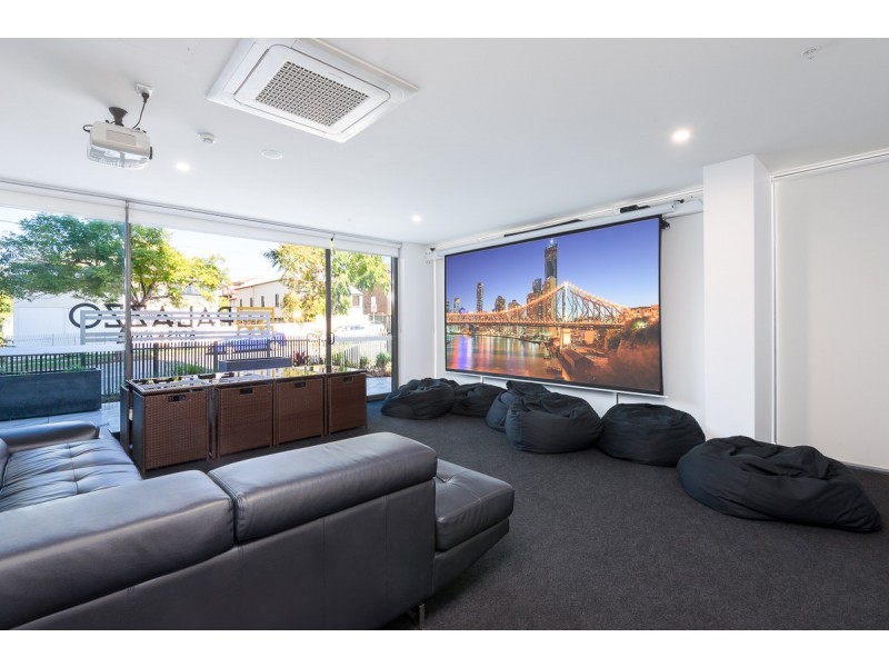 203 / 70 Carl Street, Woolloongabba QLD 4102