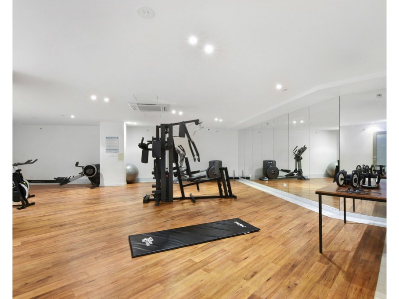 1101/438 Marine Parade, Biggera Waters QLD 4216