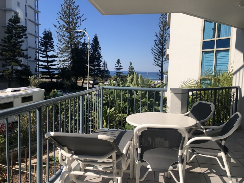 100 old burleigh road, Broadbeach QLD 4218