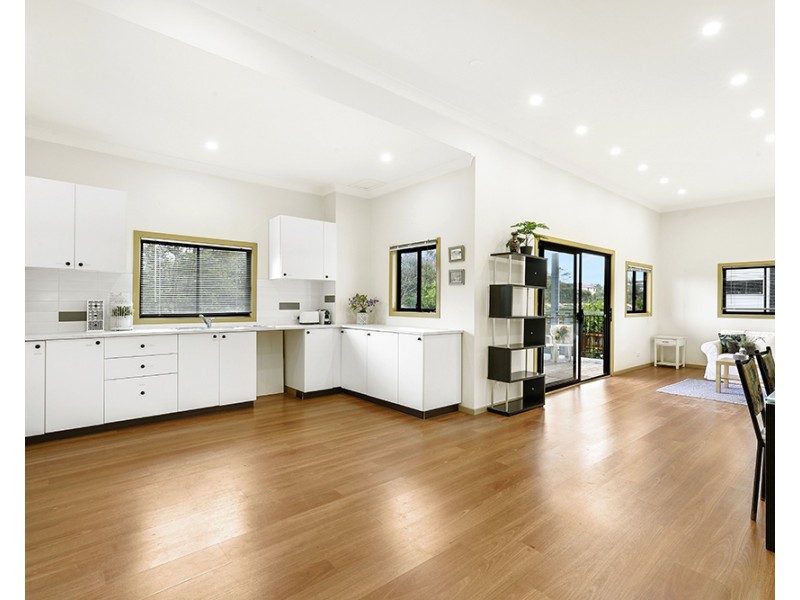 2/35 Minnie Street, Southport QLD 4215