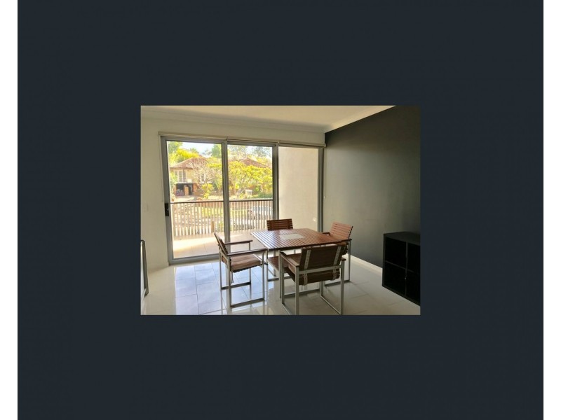 4/96 Dell Rd, St Lucia QLD 4067