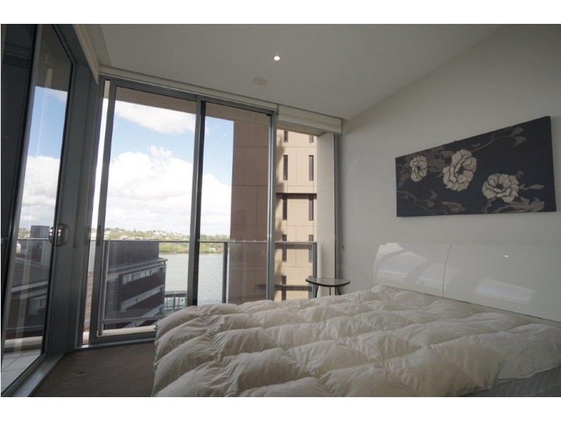 37C Harbour Road, Hamilton QLD 4007