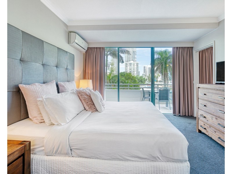 202/5-19 Palm Avenue, Surfers Paradise QLD 4217