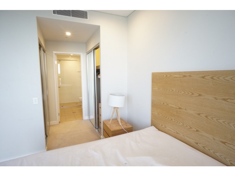 37D Harbour Road, Hamilton QLD 4007