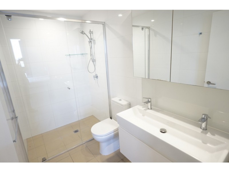 37D Harbour Road, Hamilton QLD 4007