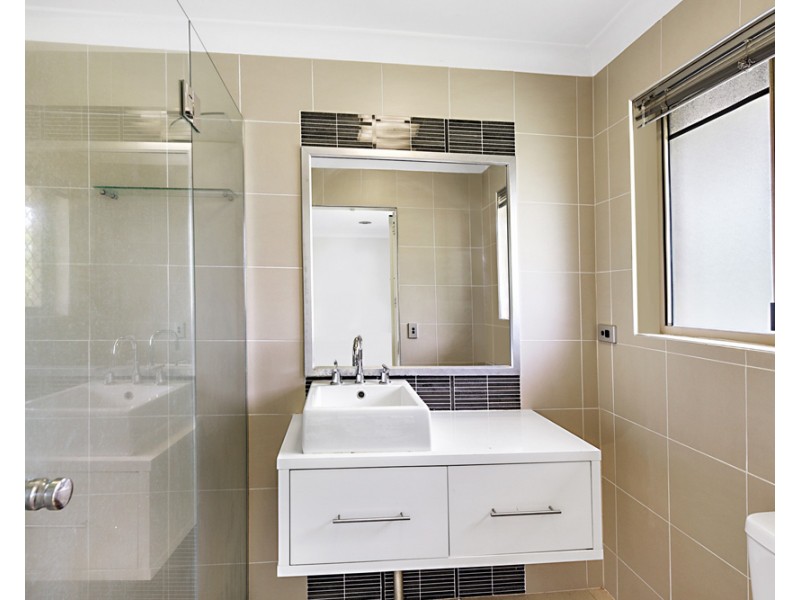 12a/11 Waterford Court, Bundall QLD 4217