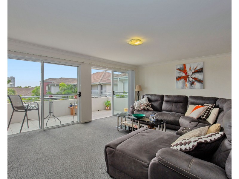 807/33 Clark Street, Biggera Waters QLD 4216
