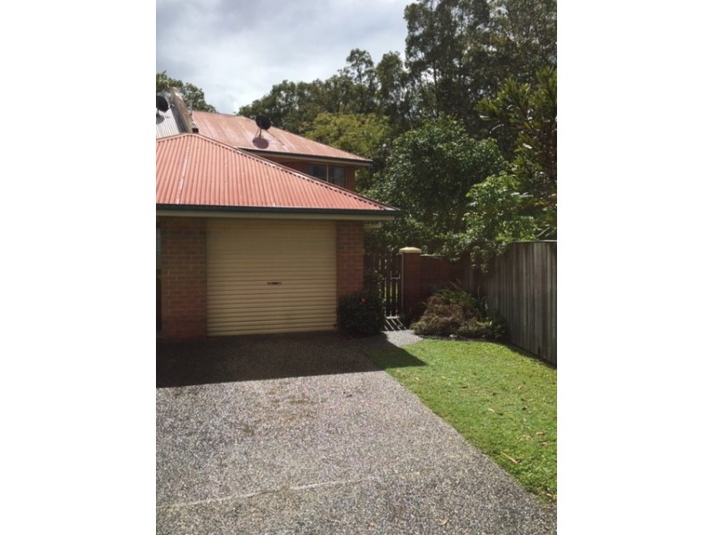 27/18 Tallebudgera Creek, West Burleigh QLD 4219