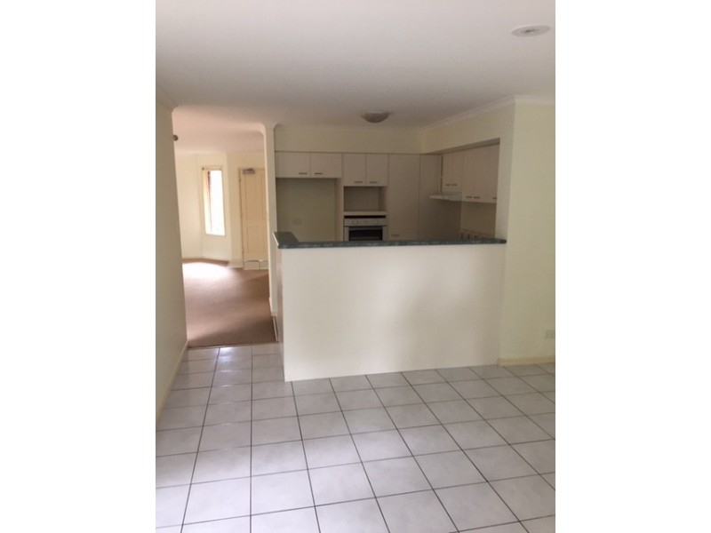 27/18 Tallebudgera Creek, West Burleigh QLD 4219