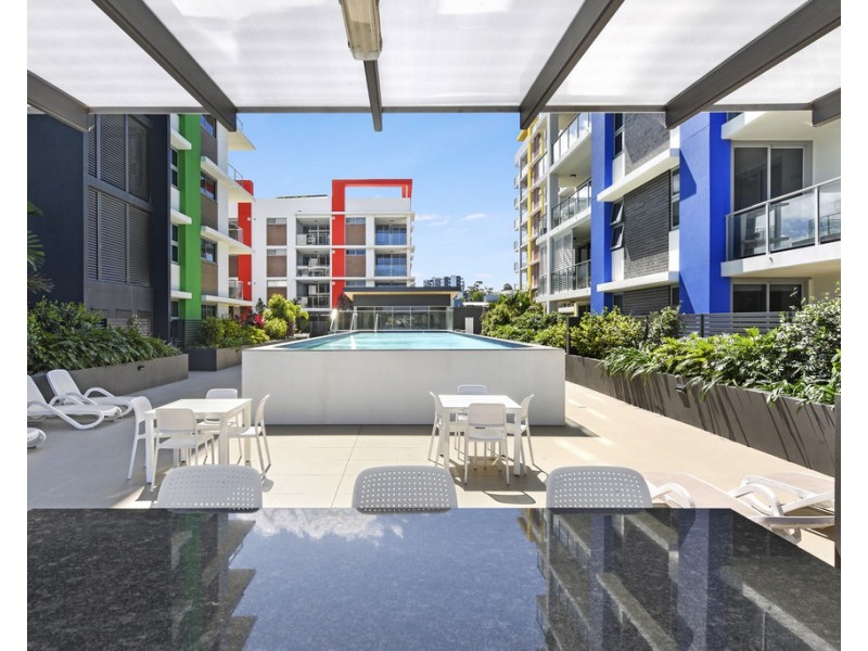 442/33 Lakefront Crescent, Varsity Lakes QLD 4227