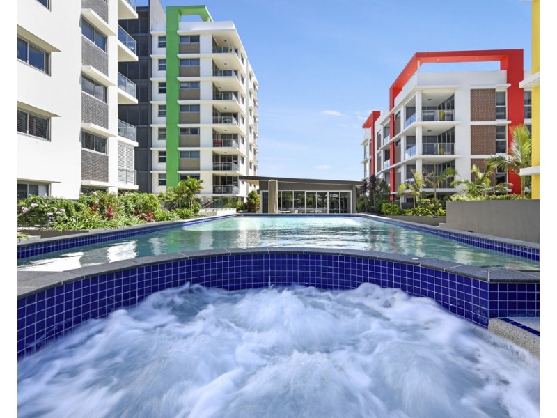 442/33 Lakefront Crescent, Varsity Lakes QLD 4227
