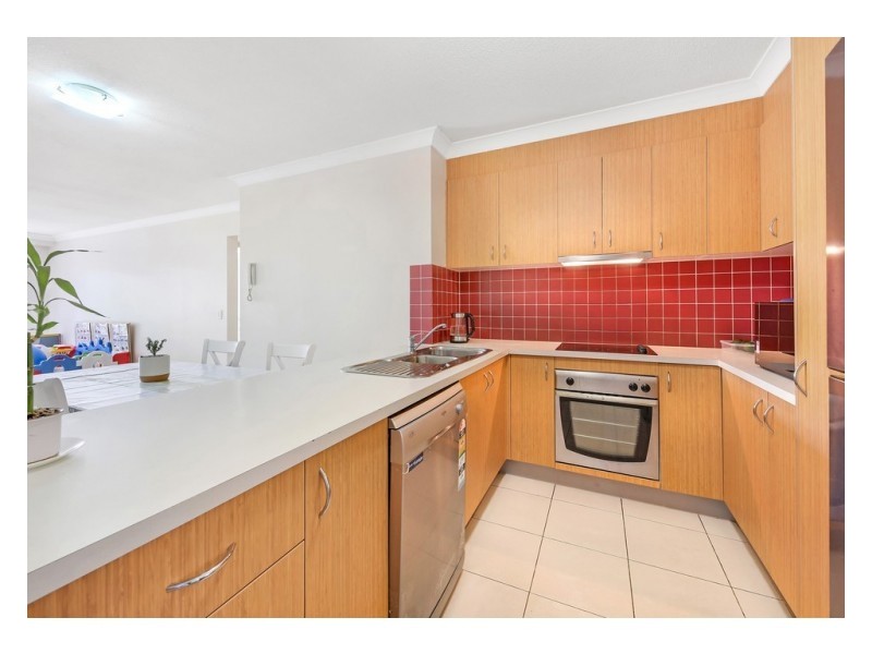 502/33 Clark Street, Biggera Waters QLD 4216