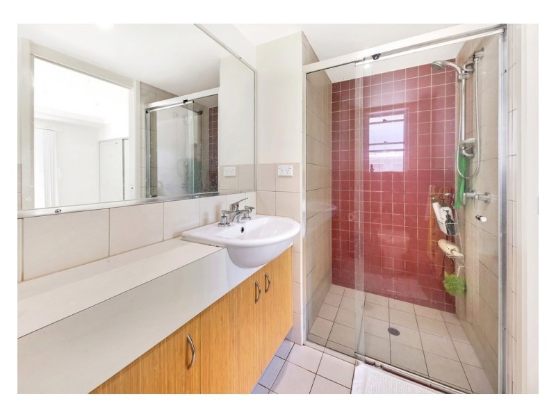 502/33 Clark Street, Biggera Waters QLD 4216