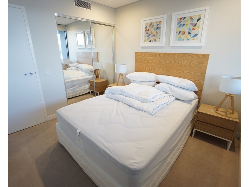 37D Harbour Road, Hamilton QLD 4007