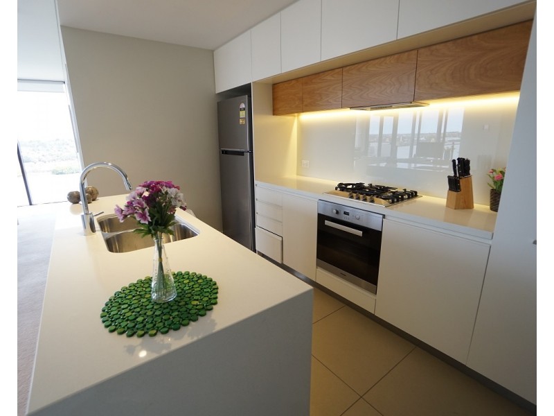 37D Harbour Road, Hamilton QLD 4007