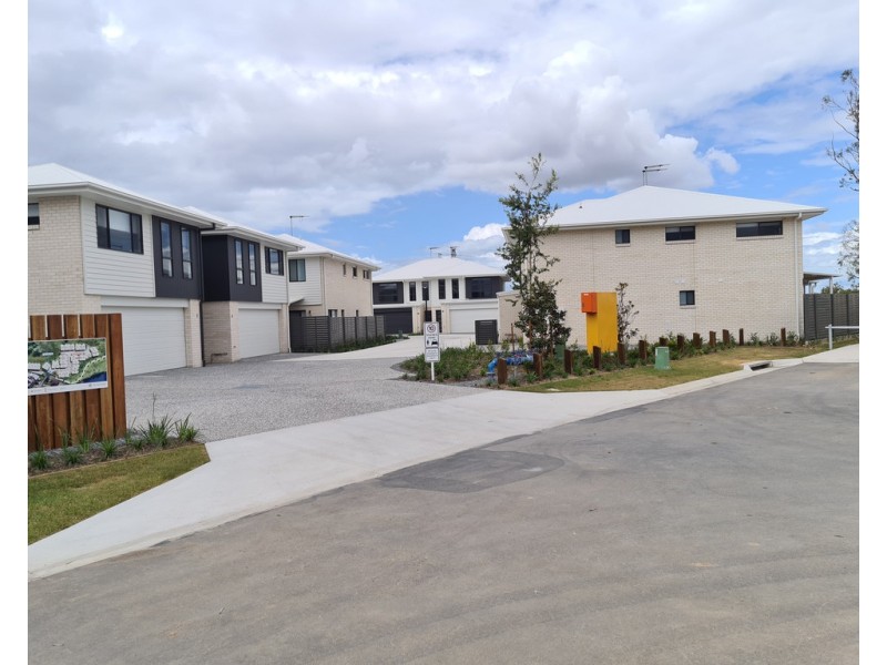 2/90 Learmonth Street, Bridgeman Downs QLD 4035