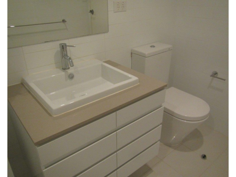 37C Harbour Road, Hamilton QLD 4007