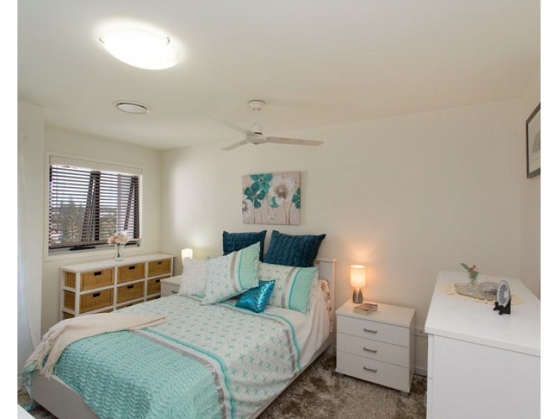 92/57 Grand Parade, Kawana Island QLD 4575