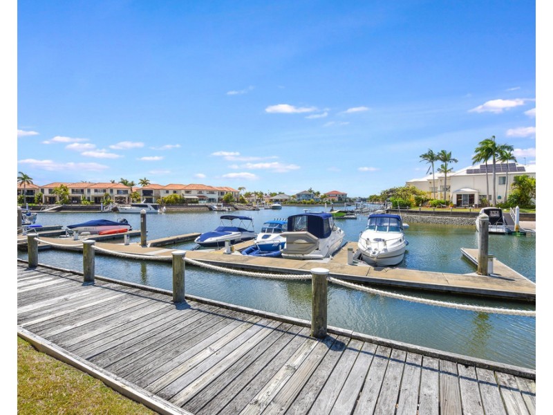 33/41A Broadwater Street, Runaway Bay QLD 4216