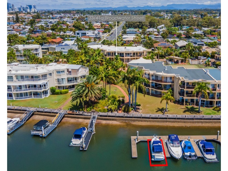 33/41A Broadwater Street, Runaway Bay QLD 4216