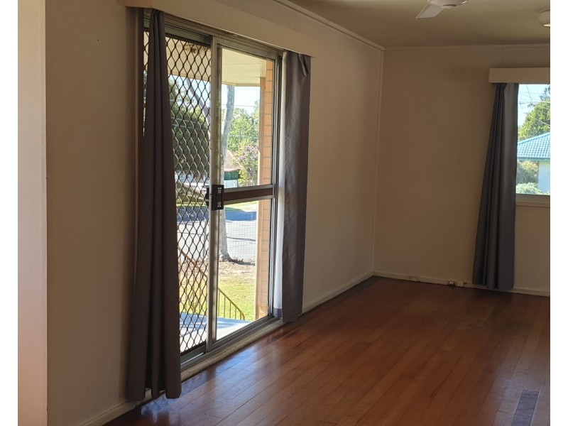 10 CROWN STREET, Slacks Creek QLD 4127