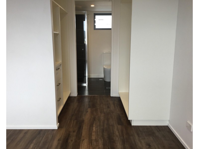 516/190 Varsity Parade, Varsity Lakes QLD 4227